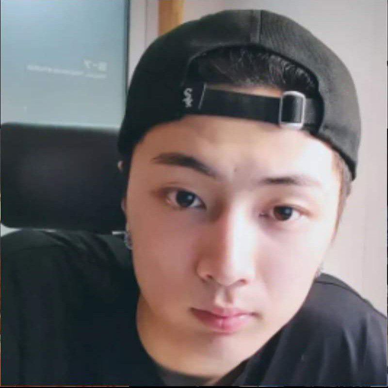 Potret di balik layar ENHYPEN