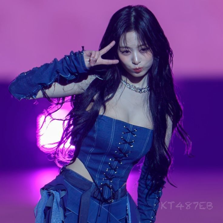 Momen yang diabadikan oleh penggemar Ahyeon (BABYMONSTER)
