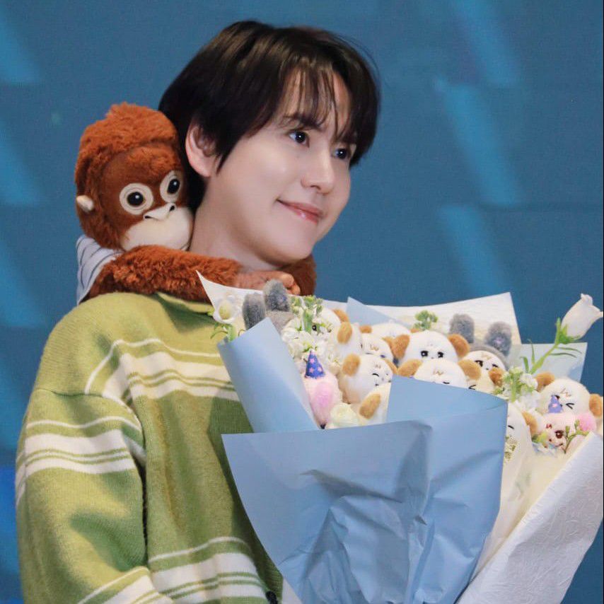 A moment captured by Super Junior's fan