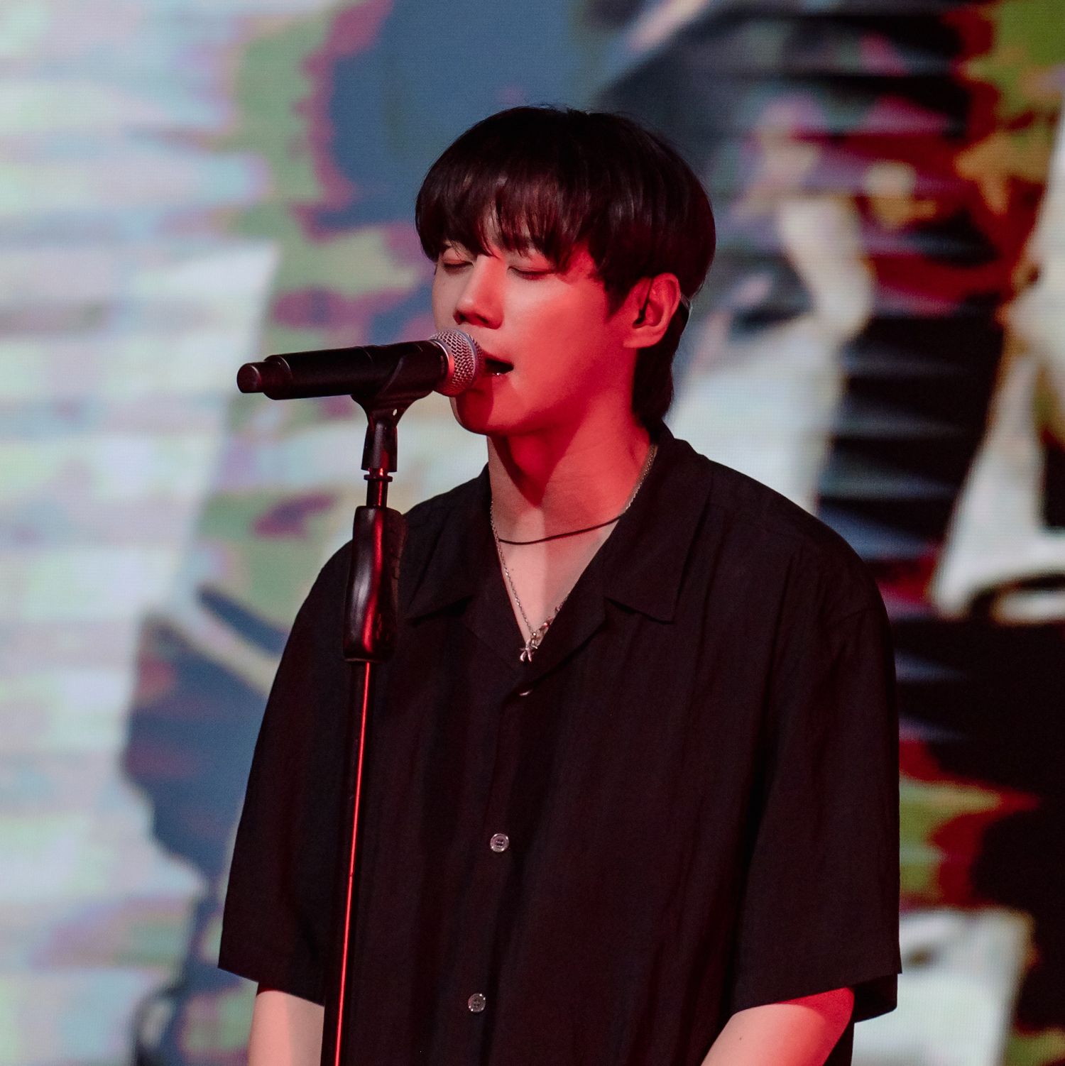 A moment captured by Lee Junyoung's fan