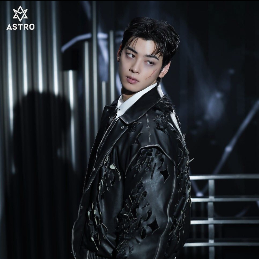 A moment captured by Eunwoo (ASTRO)'s fan