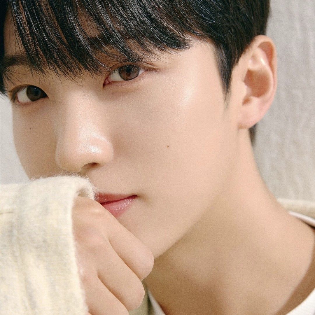 A moment captured by Sunyoul (UP10TION)'s fan