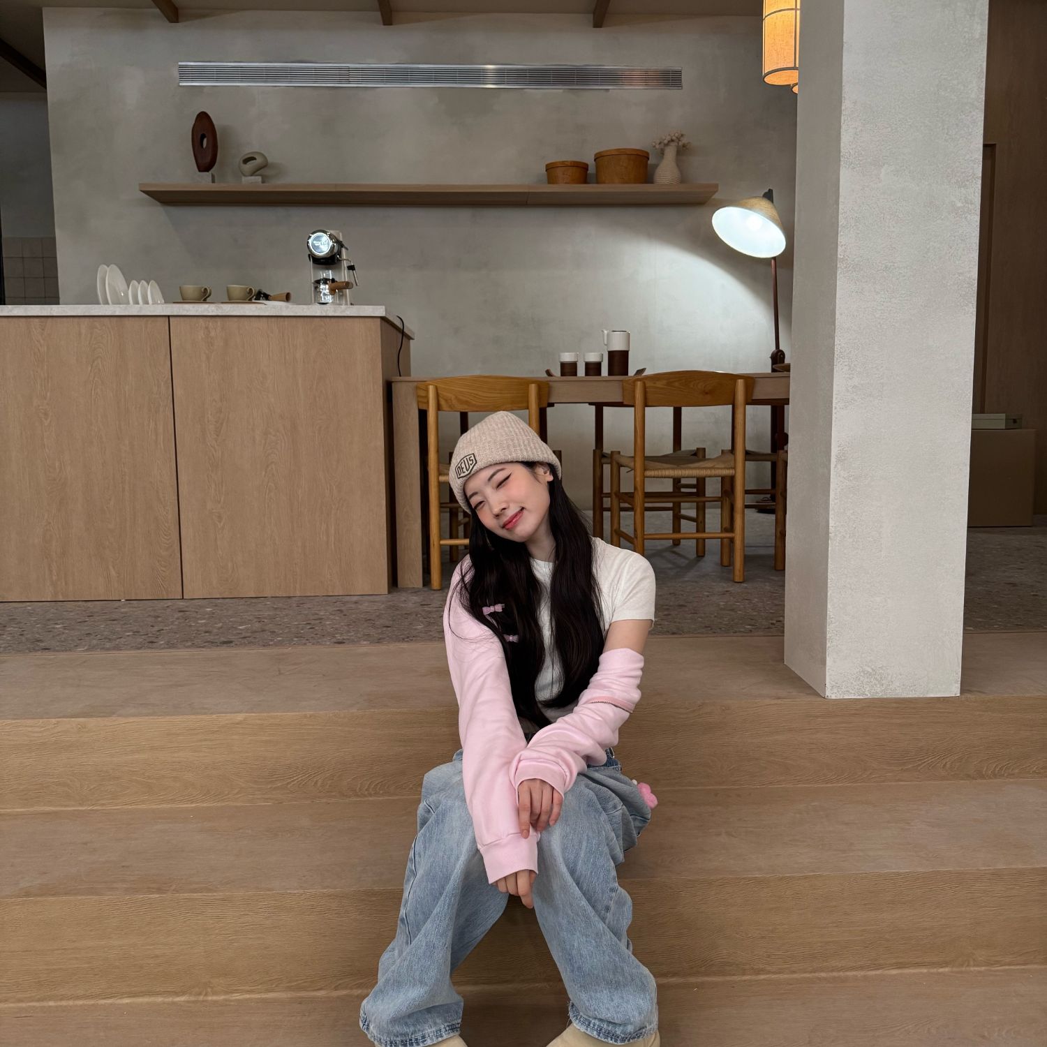 Latest photo of TWICE