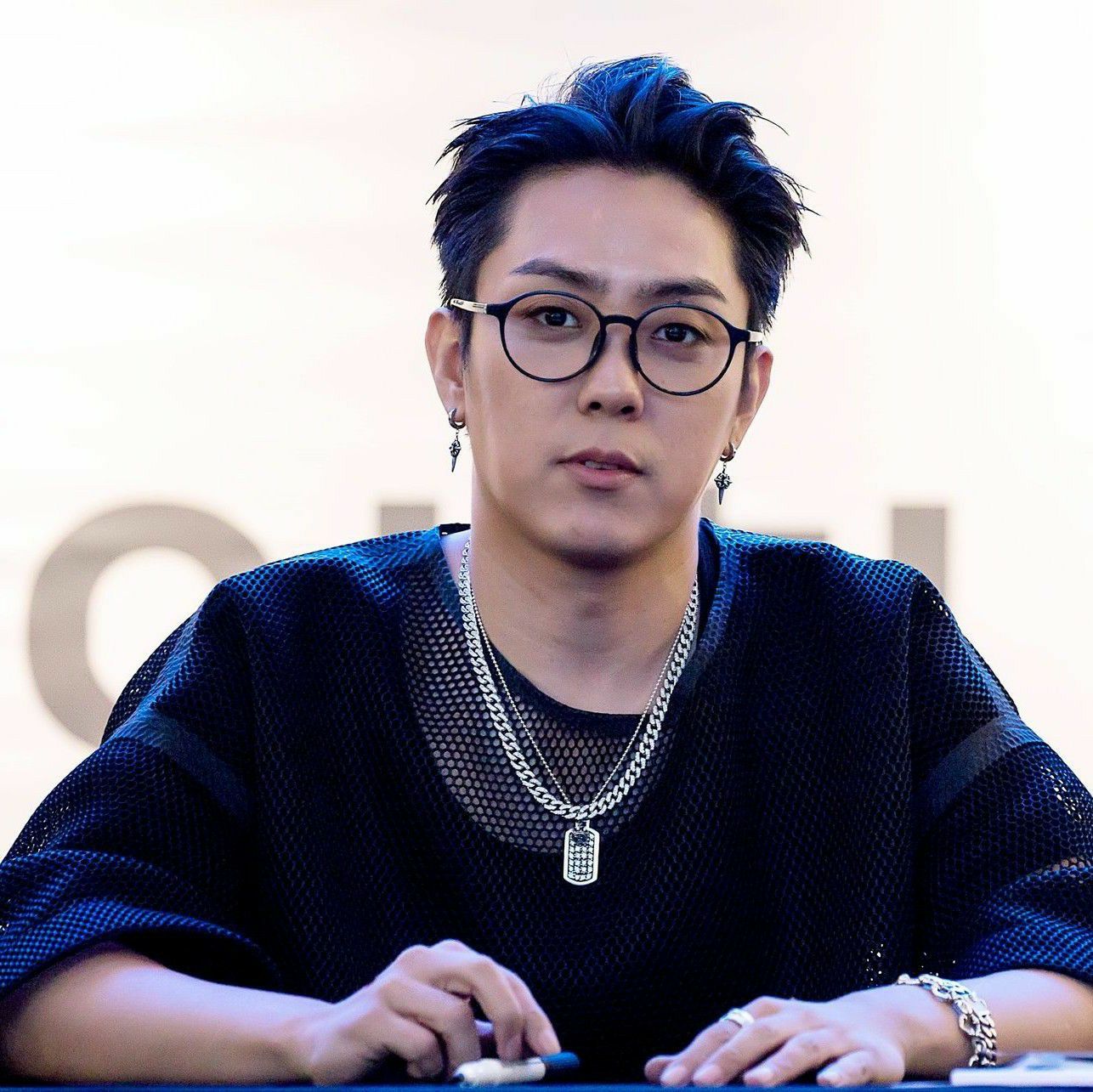 Recent activity shot of Eun Jiwon (SECHSKIES)