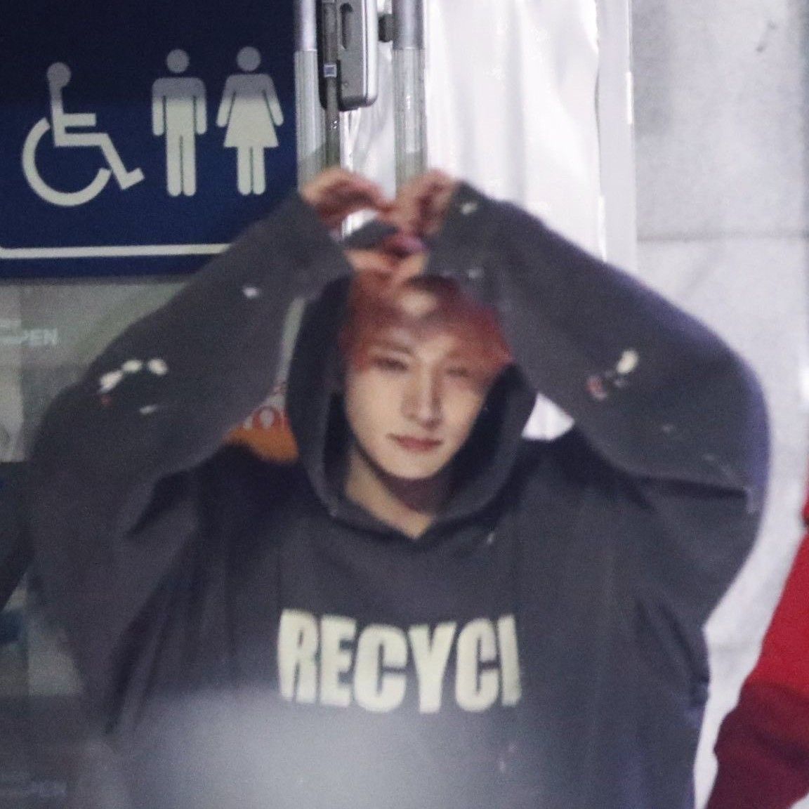 Foto aktivitas terbaru Heeseung (ENHYPEN)