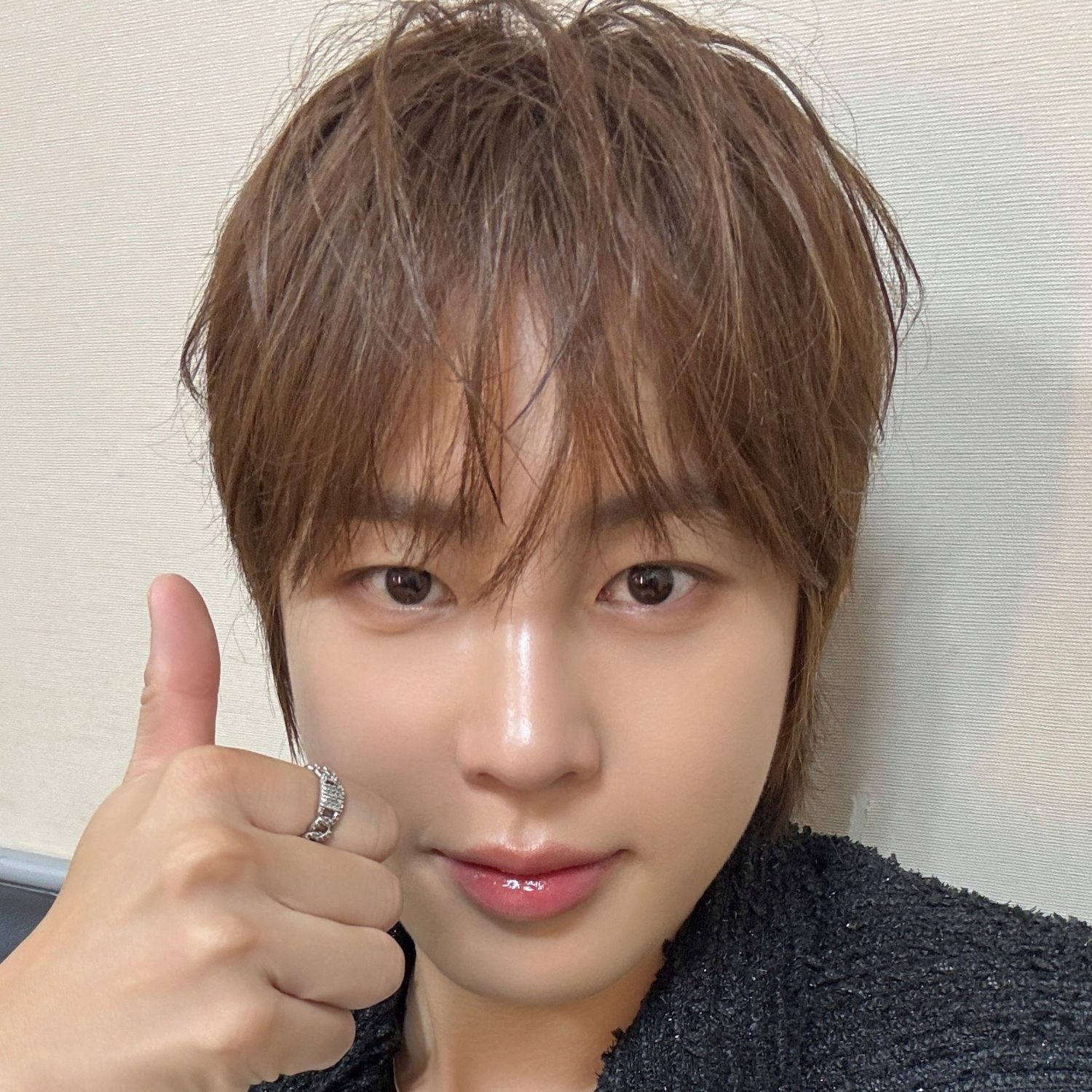 Momen yang diabadikan oleh penggemar Ha Sungwoon