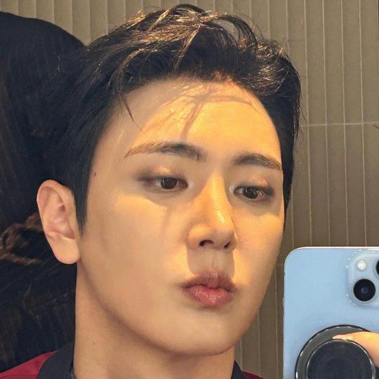 Latest photo of SF9