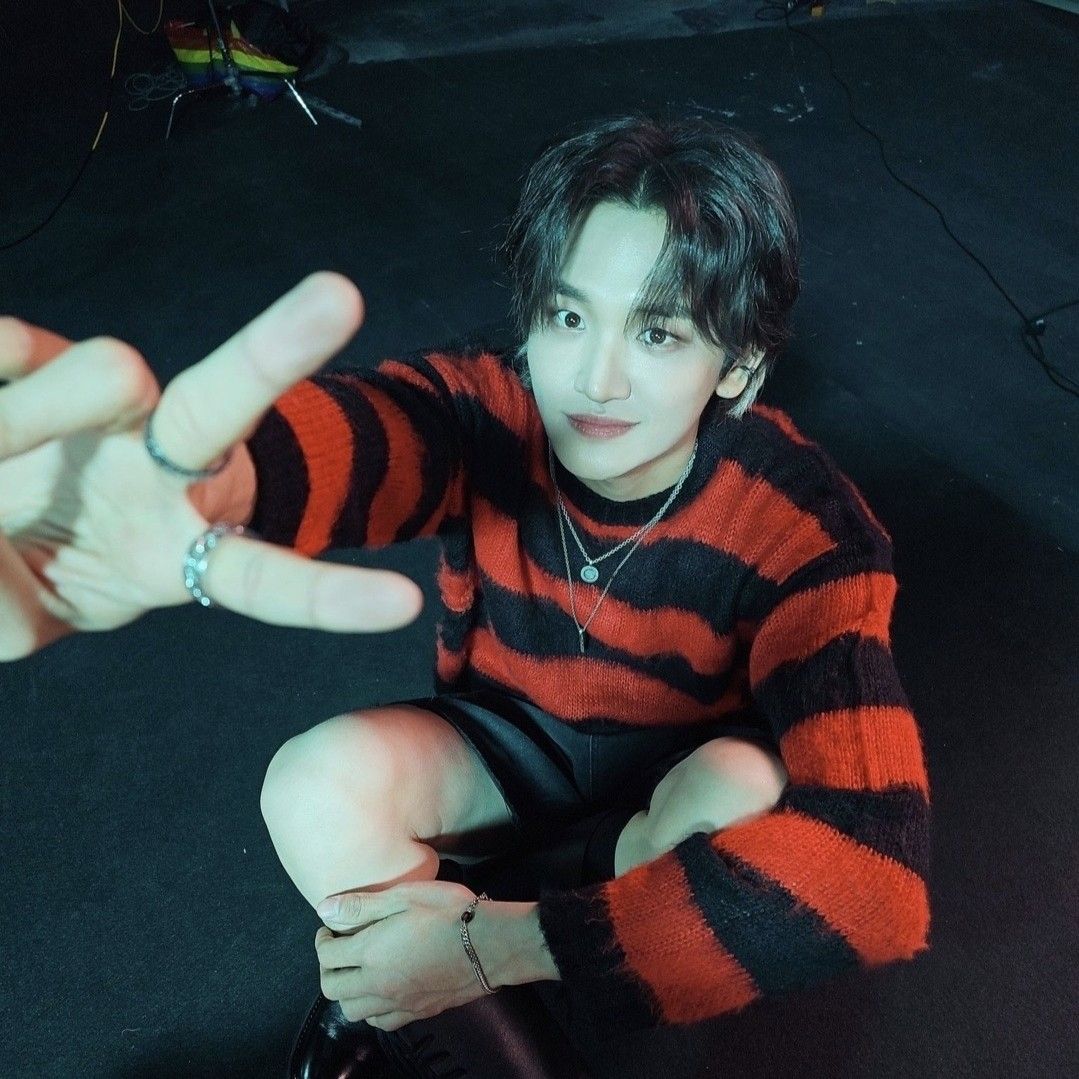 Recent activity shot of Cho Wonsang (LUCY)
