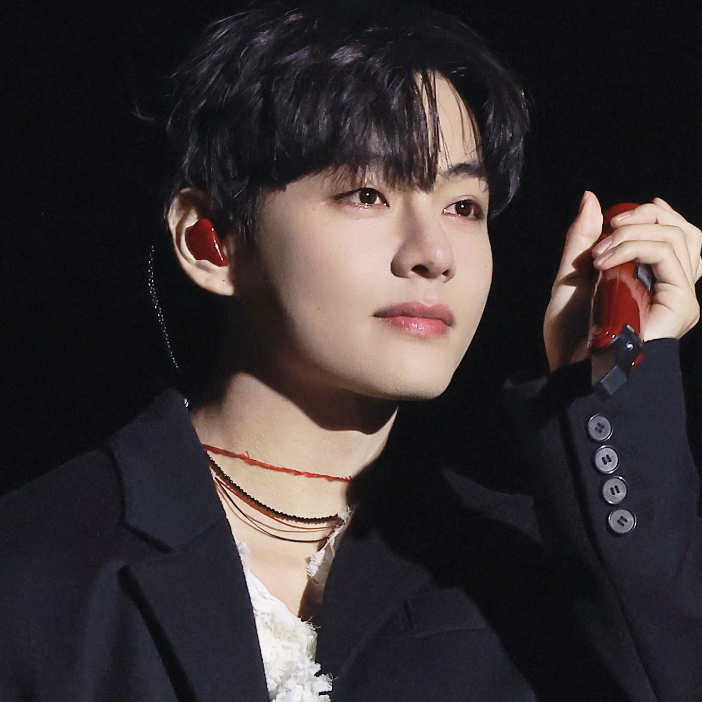 뷔 (방탄소년단) 팬이 찍은 순간