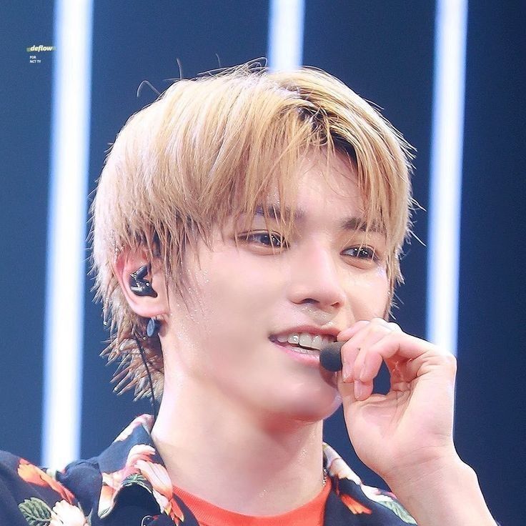 泰容 (NCT 127)的幕后花絮