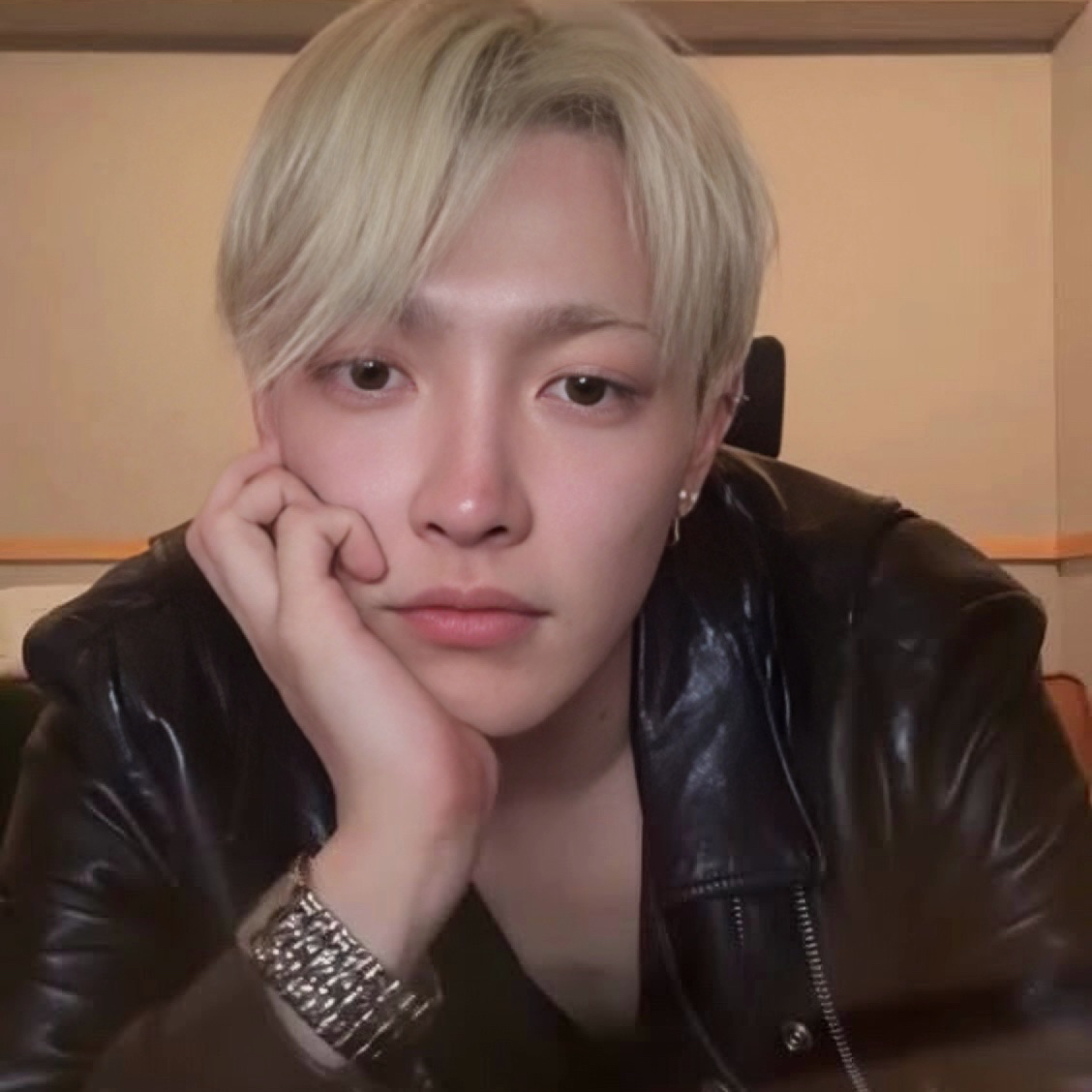 A moment captured by Hongjoong (ATEEZ)'s fan