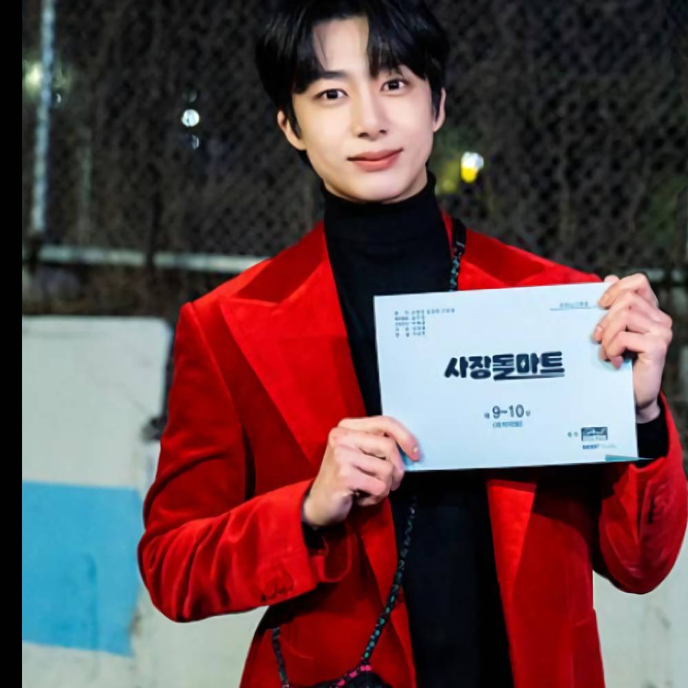 Latest photo of Hyungwon (MONSTA X)