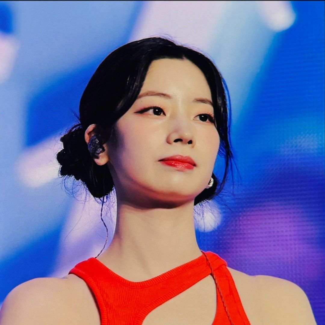 Momen yang diabadikan oleh penggemar Dahyun (TWICE)