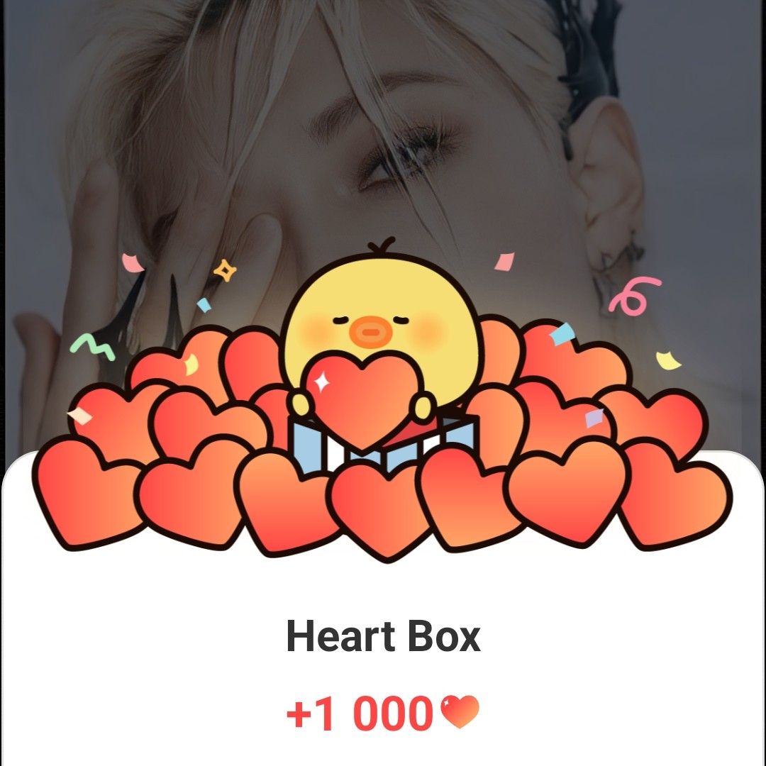 Recent activity shot of Felix (Stray Kids)