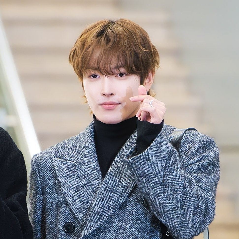 Behind-the-scenes cut of Hongjoong (ATEEZ)