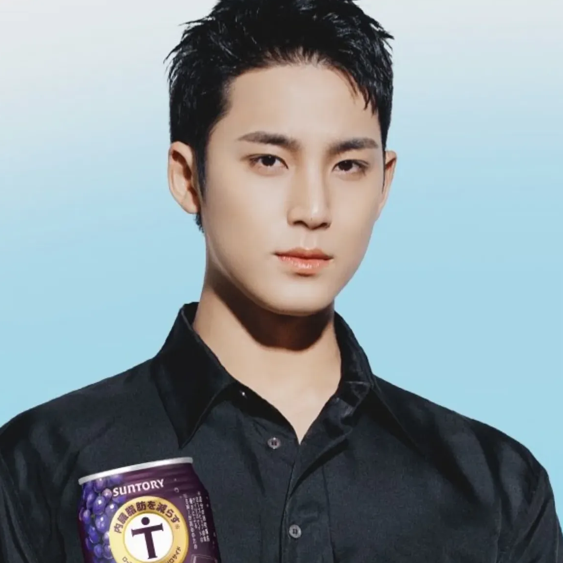 Recent activity shot of Mingyu (SEVENTEEN)