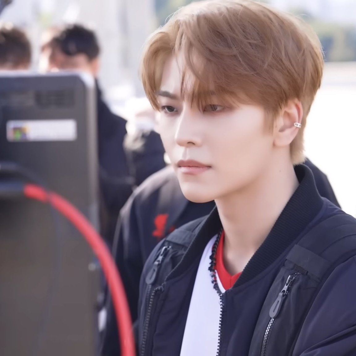 A moment captured by He Xinlong (ALPHA DRIVE ONE)'s fan