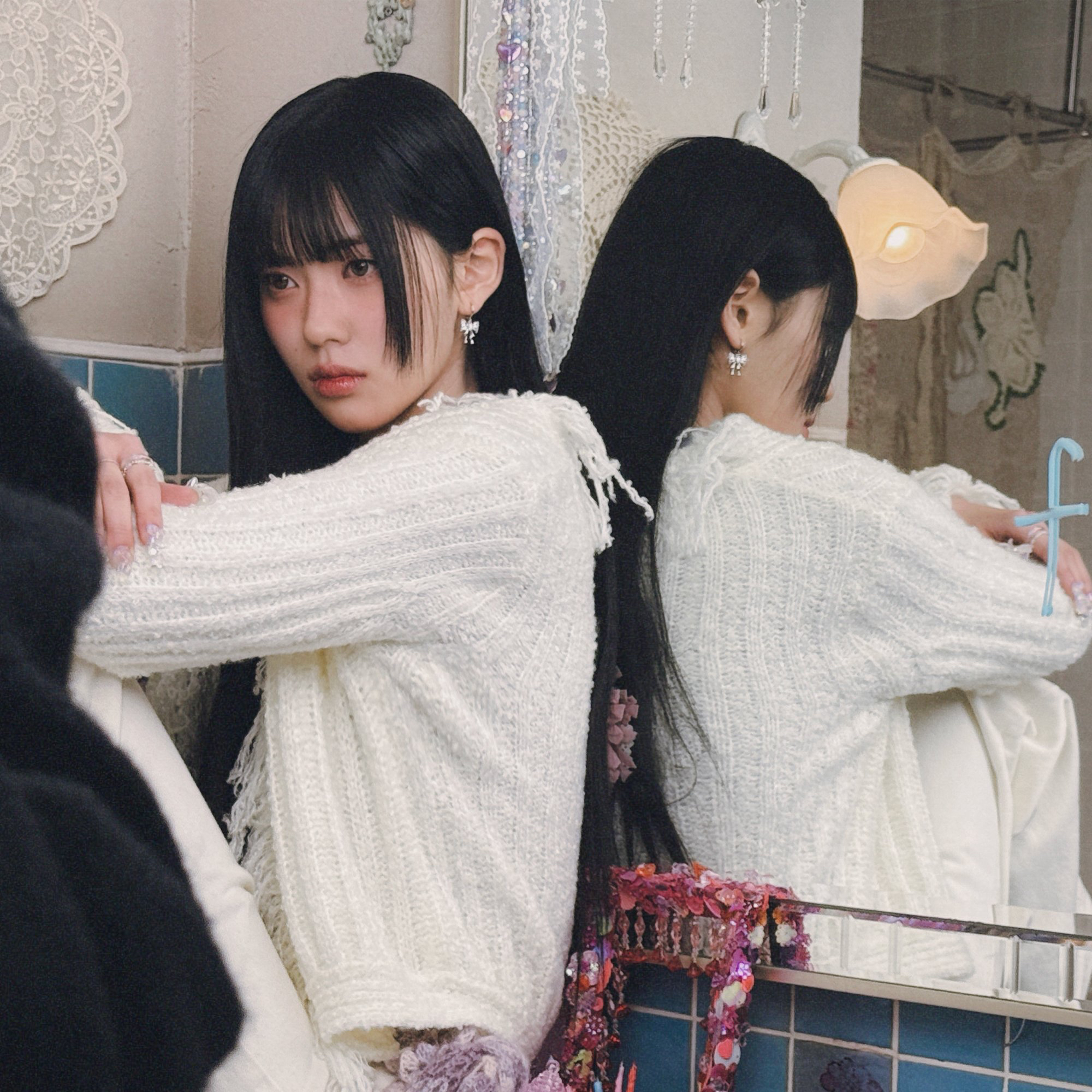 Behind-the-scenes cut of Koko (izna)