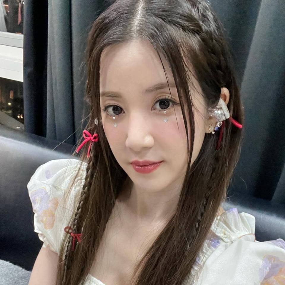 Latest photo of Park Chorong (Apink)