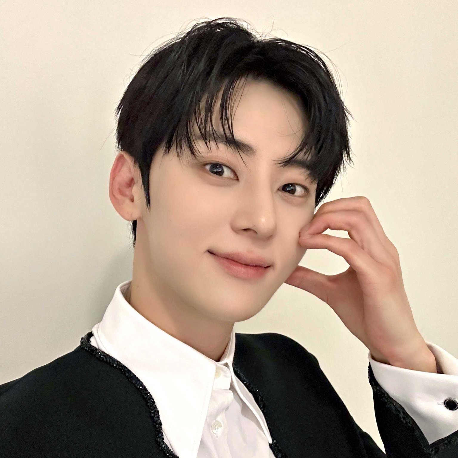 황민현의 최신 사진