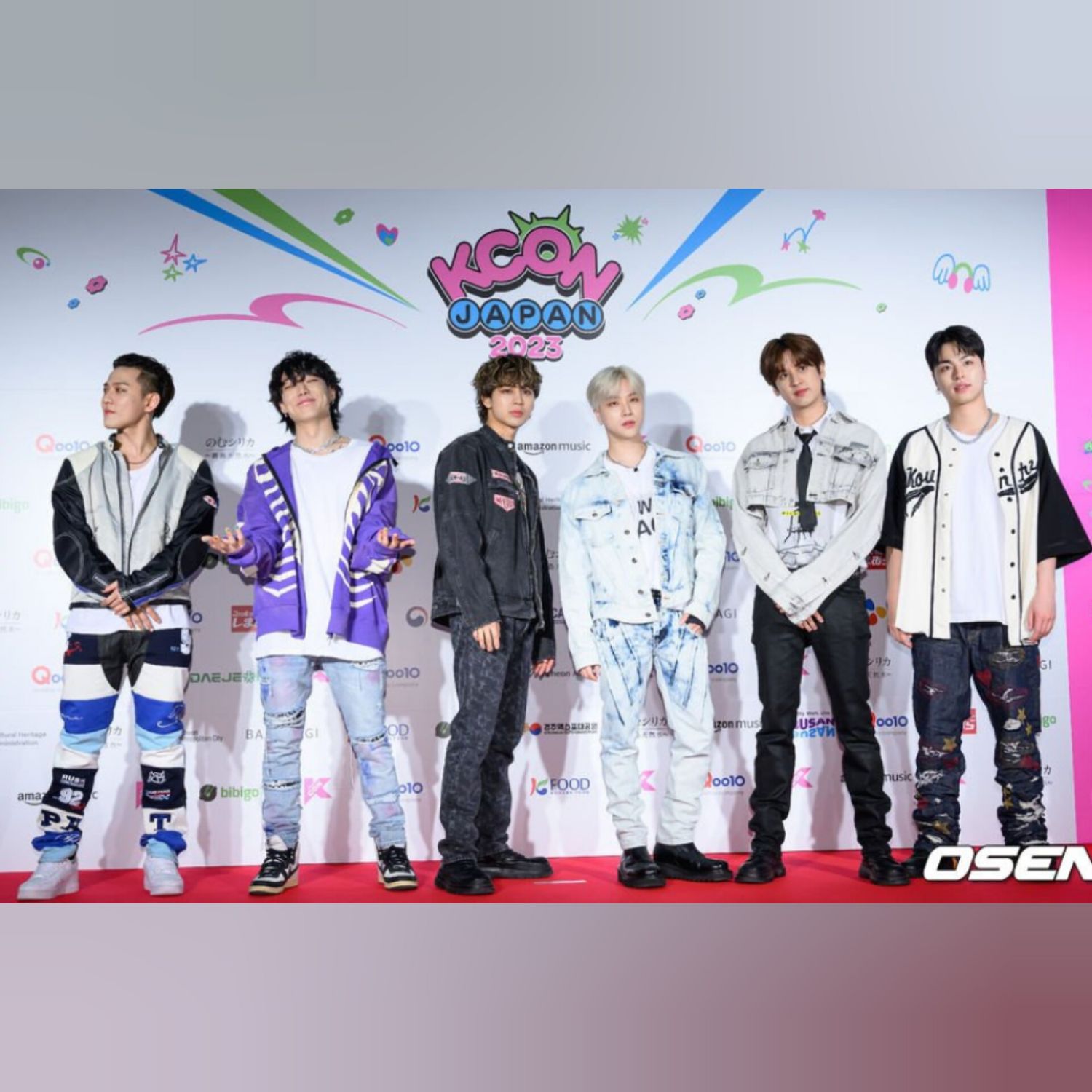 Latest photo of iKON
