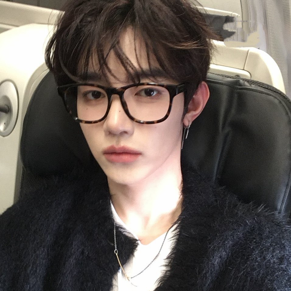 Latest photo of Zhang Hao (ZEROBASEONE)