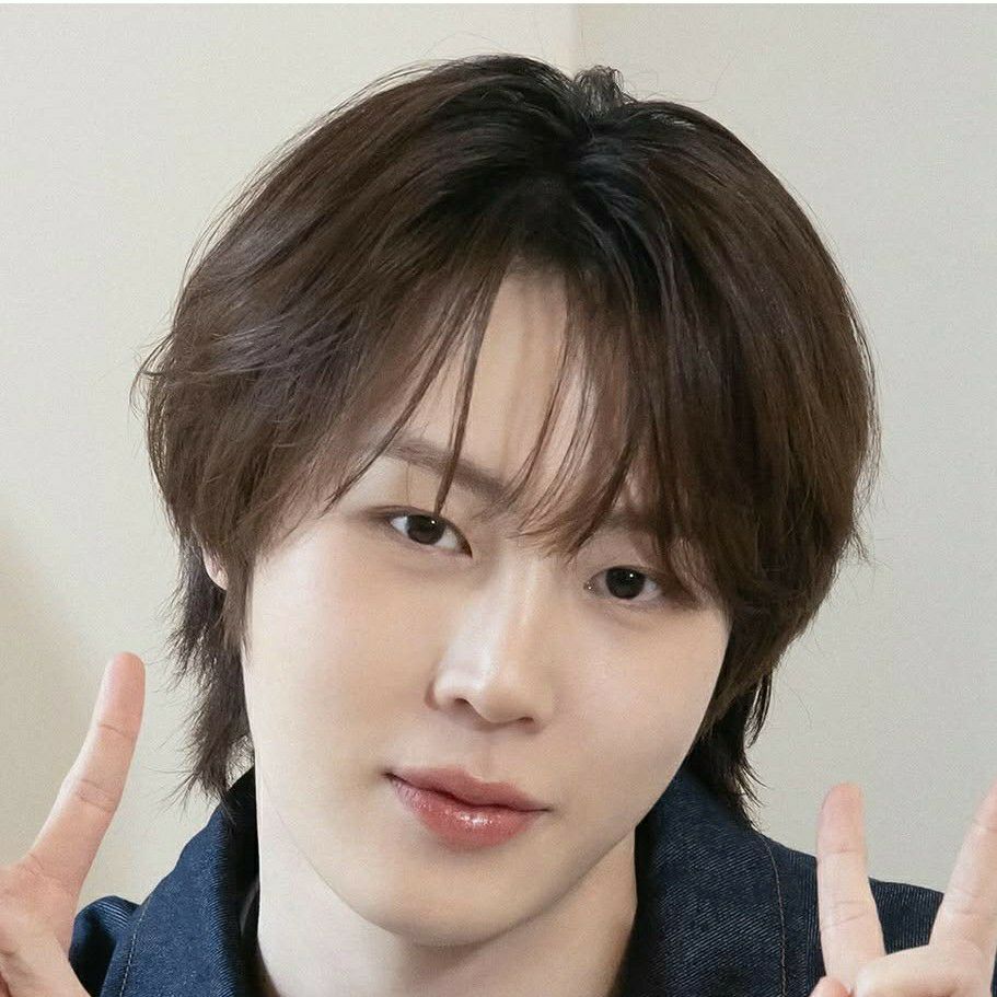 Foto terbaru Ha Sungwoon