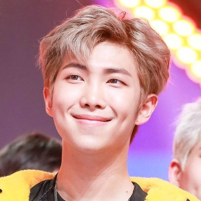 RM (방탄소년단)의 비하인드 컷
