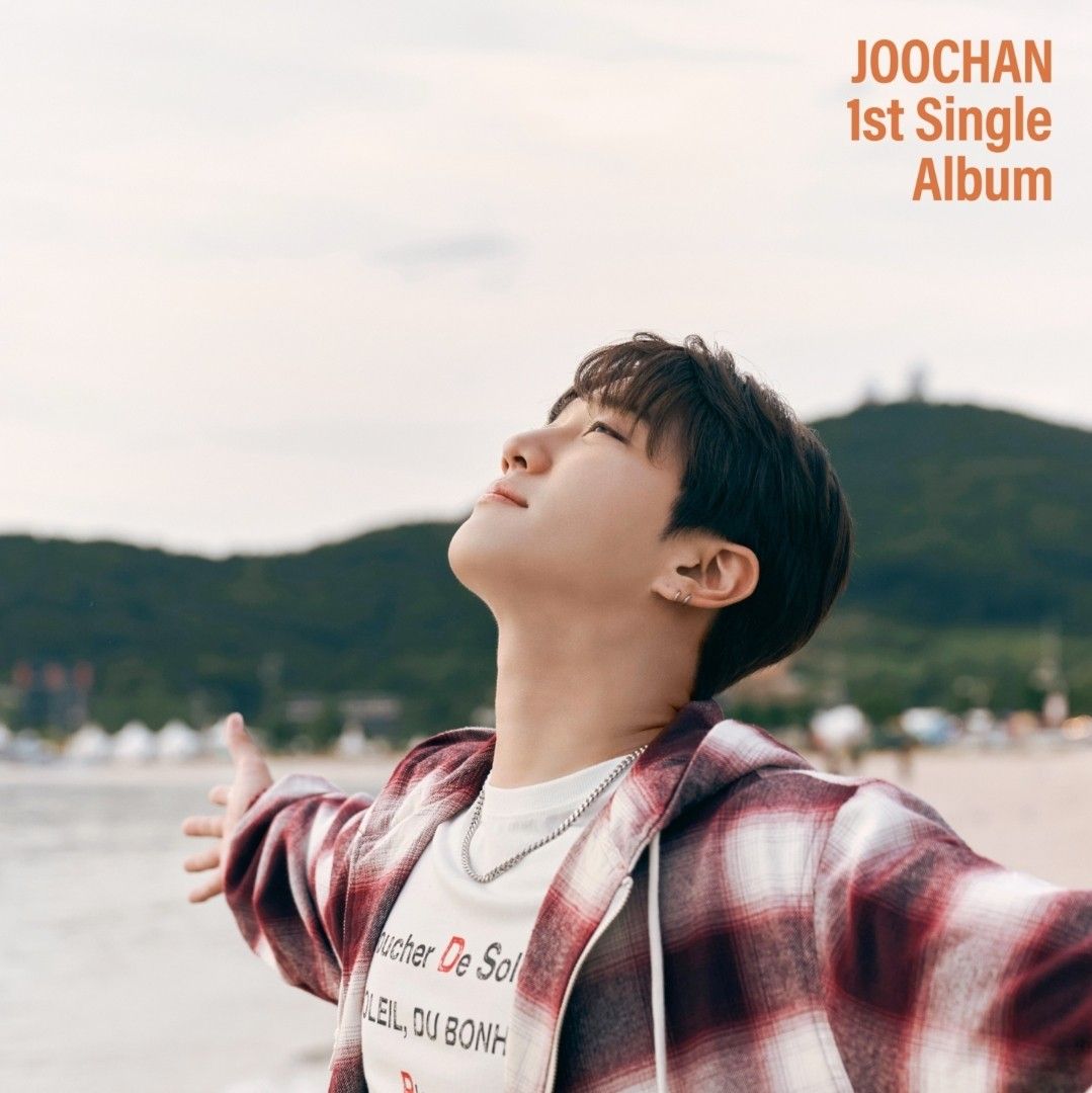 A moment captured by Hong Joochan (GoldenChild)'s fan