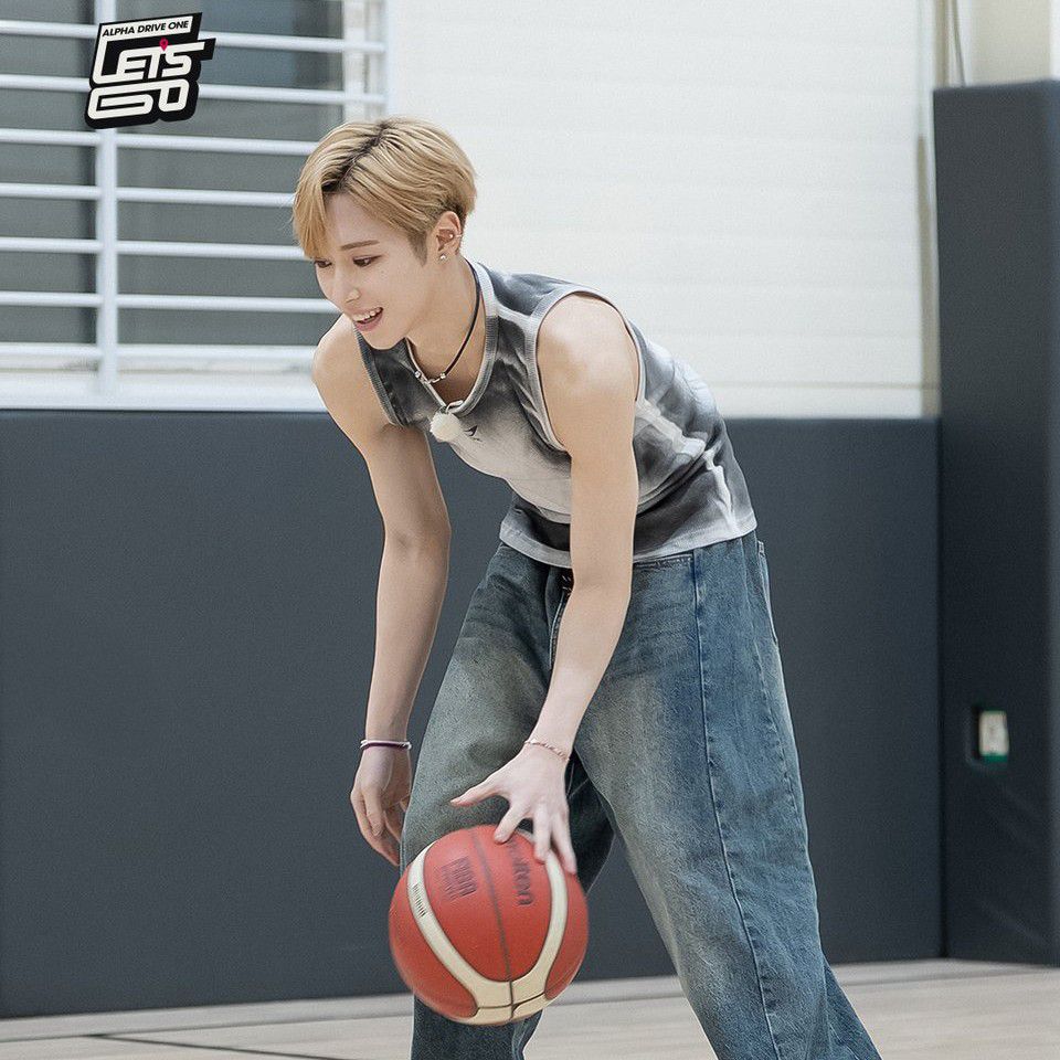 Latest photo of Arno (ALPHA DRIVE ONE)