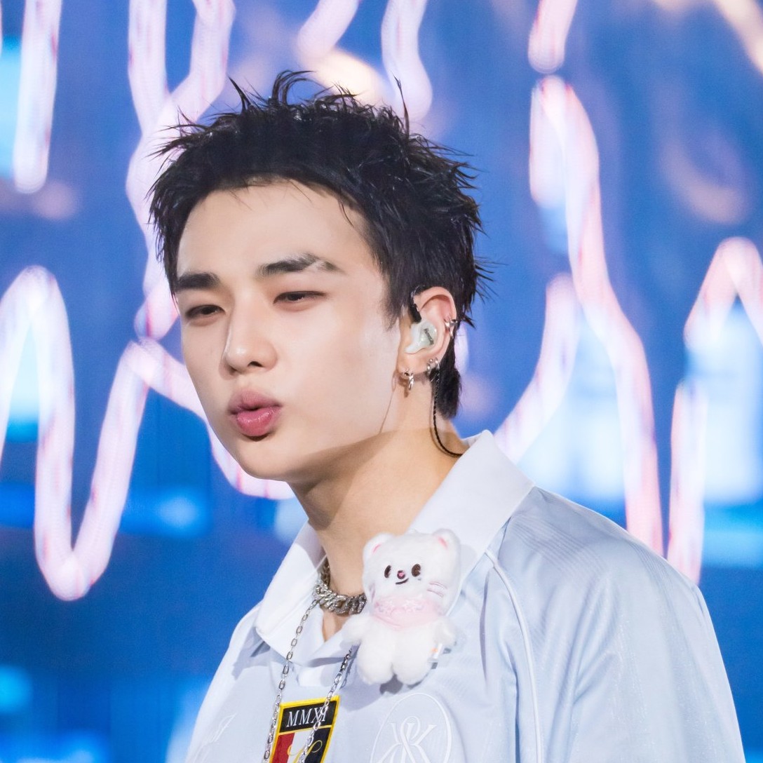 A moment captured by Hyunjin (Stray Kids)'s fan