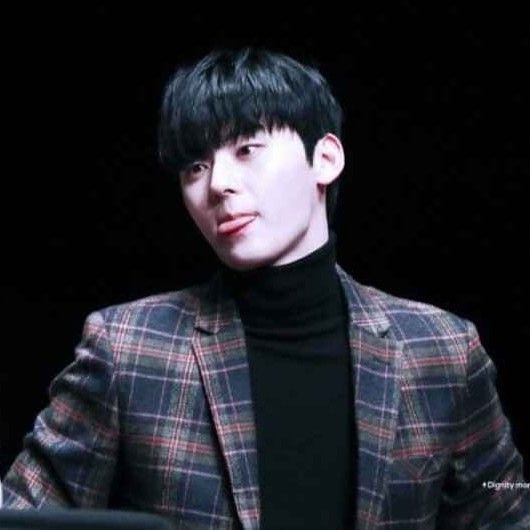 Latest photo of Hwang Minhyun