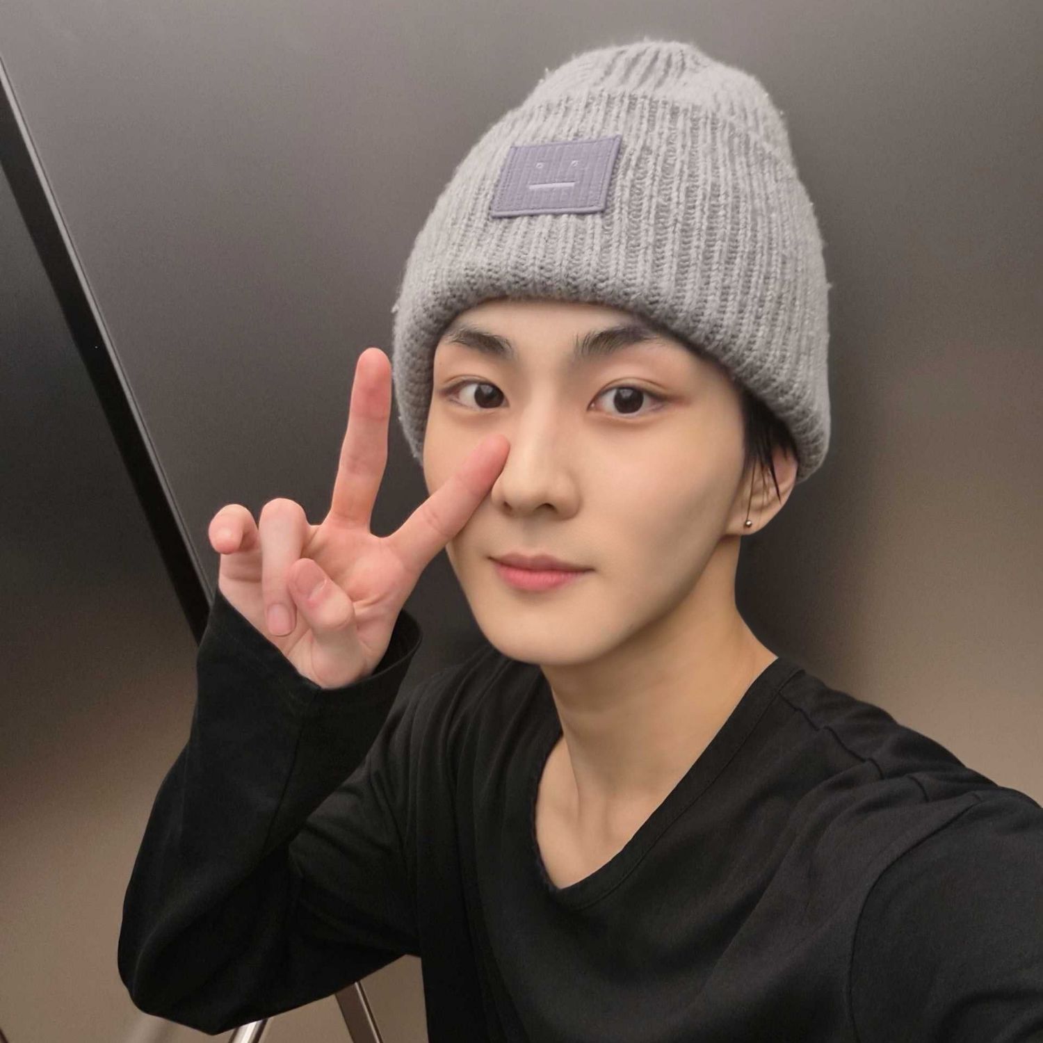 A moment captured by Jungwon (ENHYPEN)'s fan