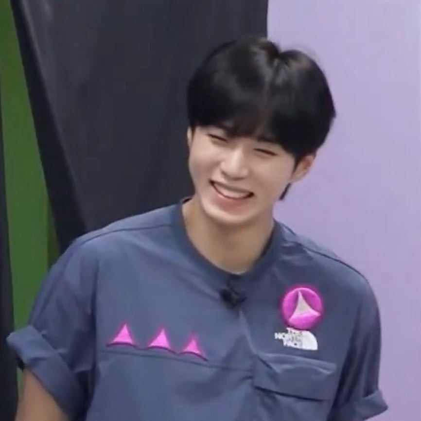 Latest photo of Kim Junseo (ALPHA DRIVE ONE)