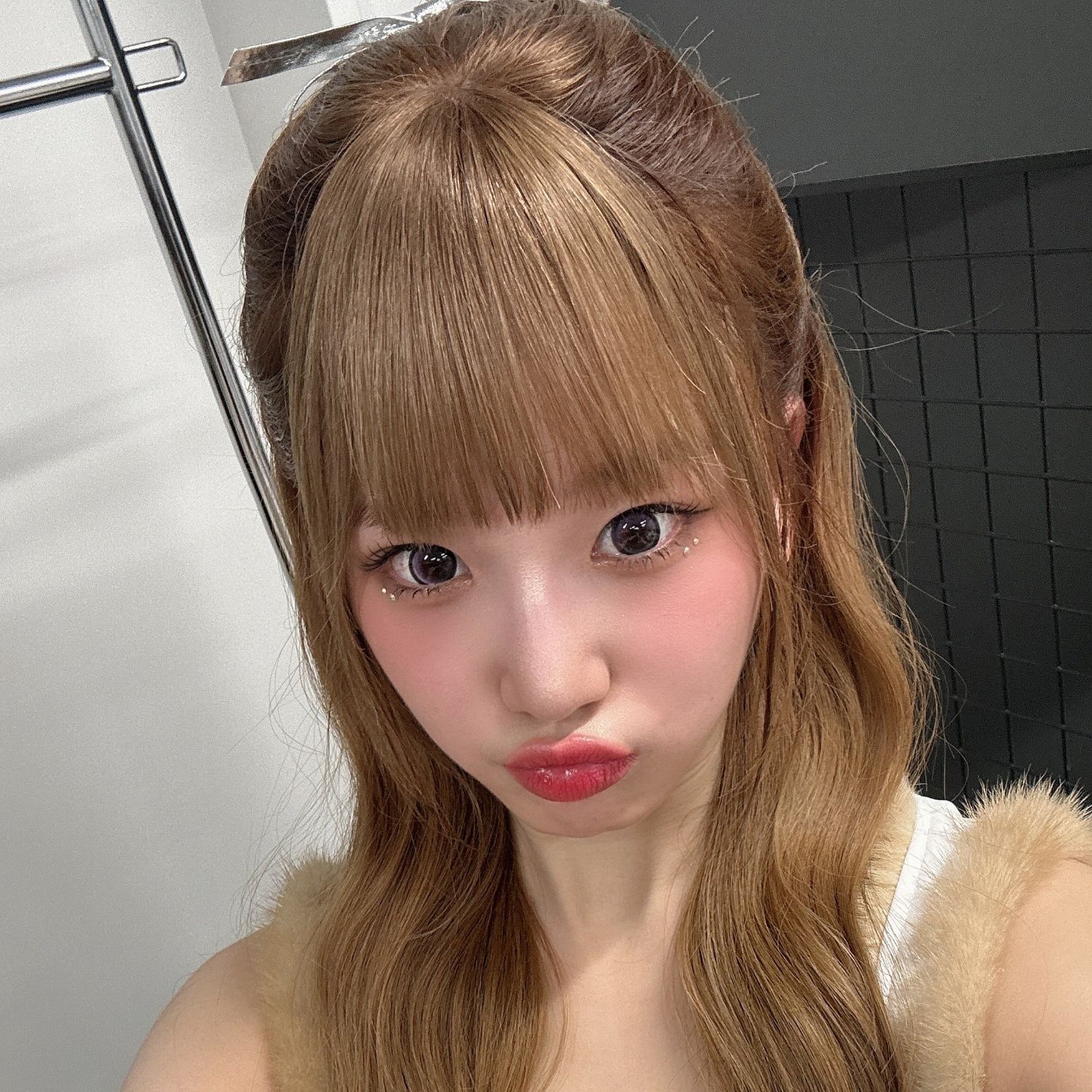 Latest photo of Suhye (MADEIN)