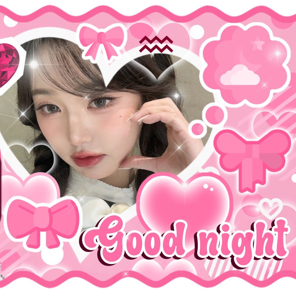 Recent activity shot of Jang Wonyoung (IVE)