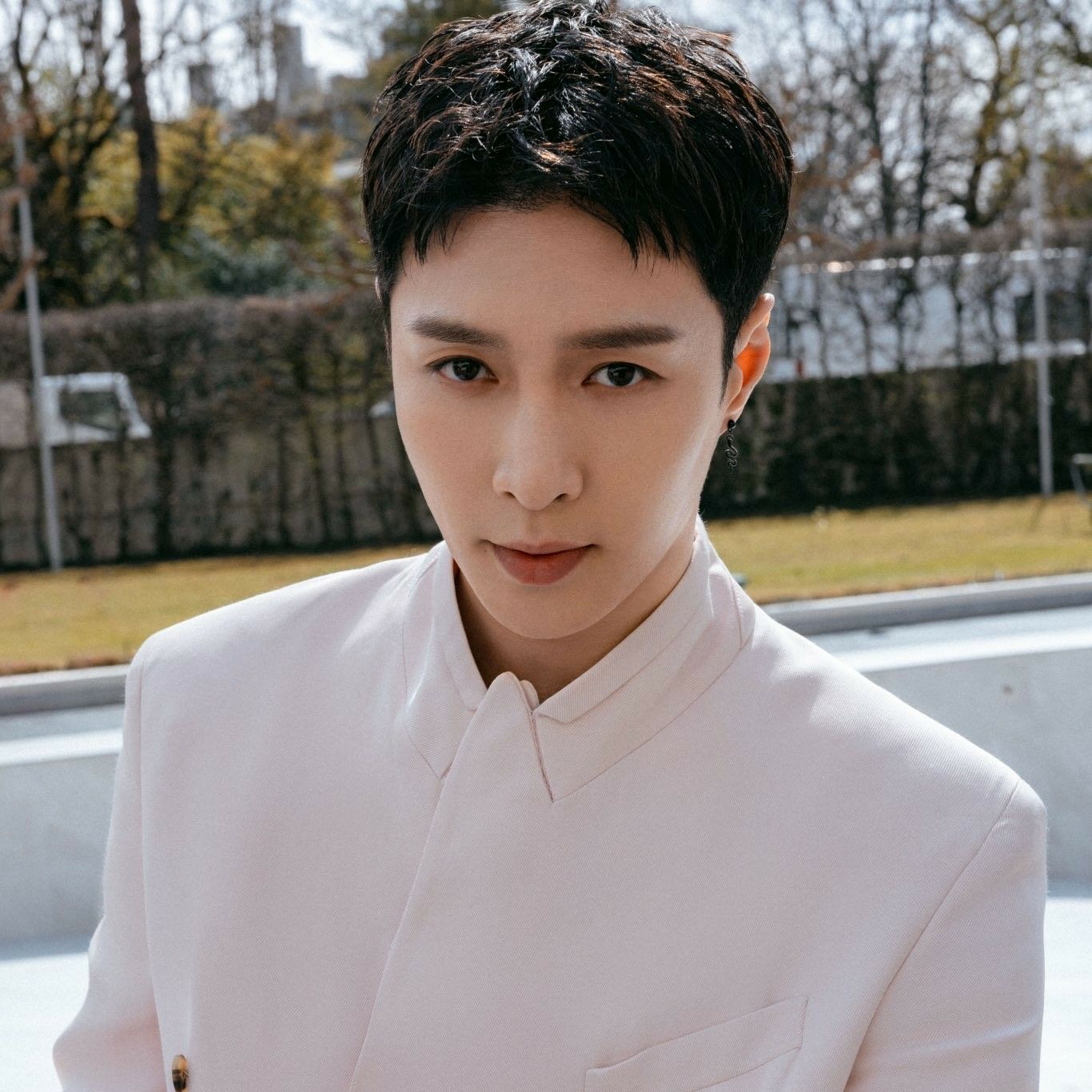 A moment captured by Lay (EXO)'s fan