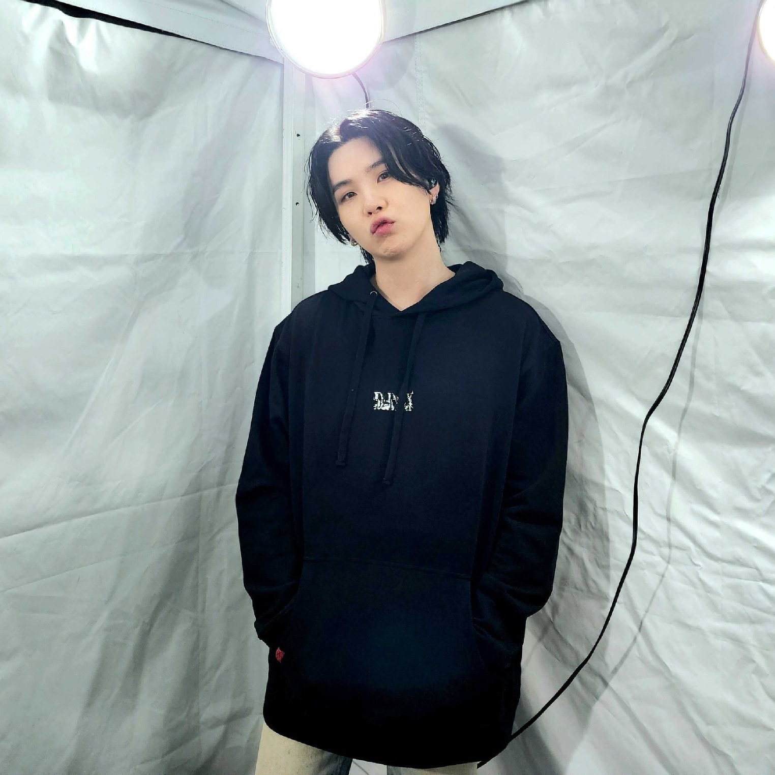 Foto terbaru SUGA (BTS)