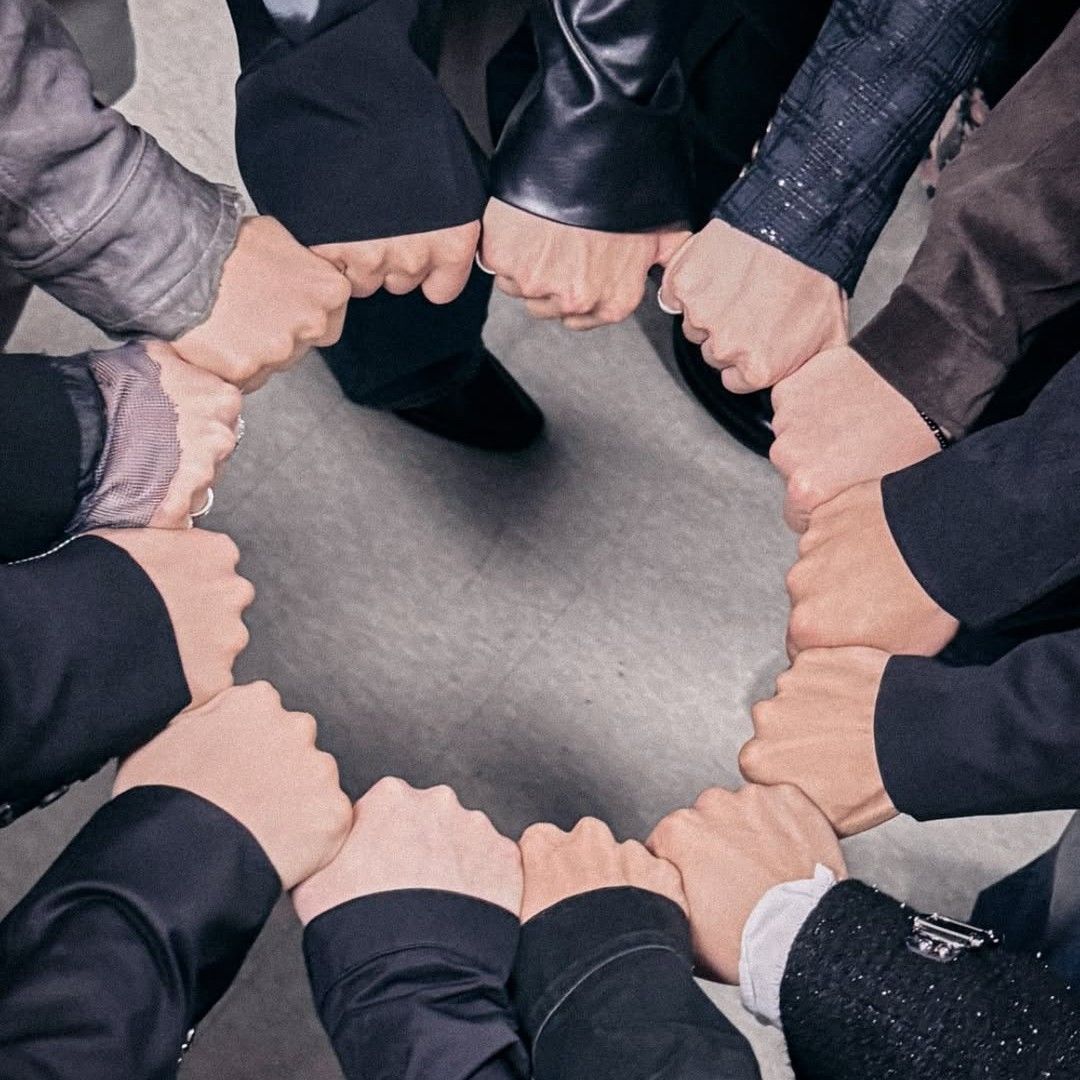 Behind-the-scenes cut of SEVENTEEN