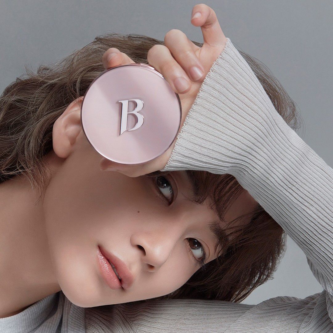 Latest photo of Jeonghan (SEVENTEEN)