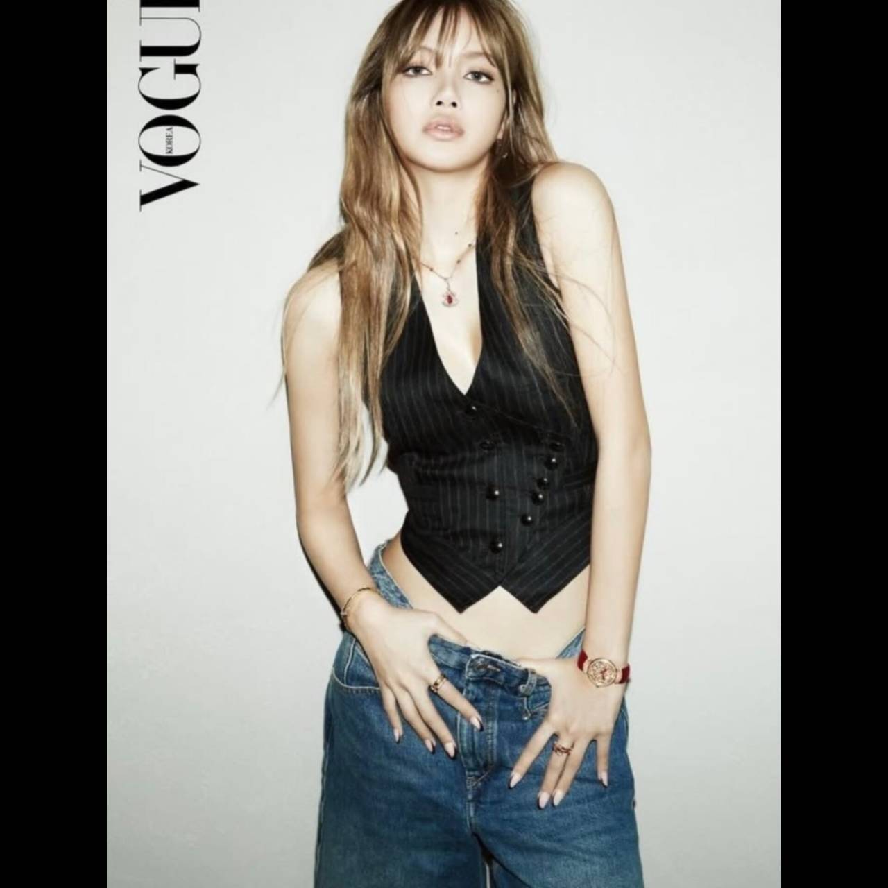 Recent activity shot of Lisa (BLACKPINK)