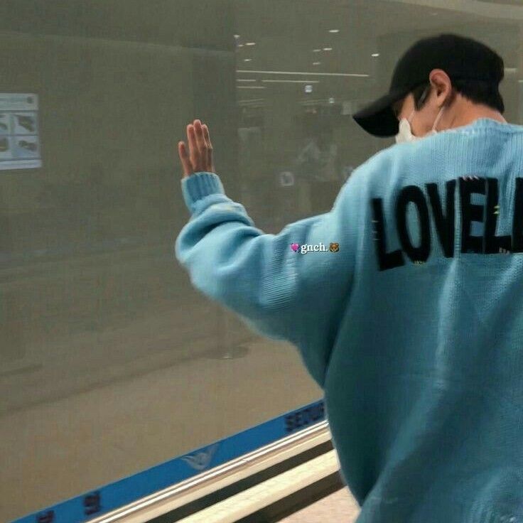 Latest photo of Chanyeol (EXO)