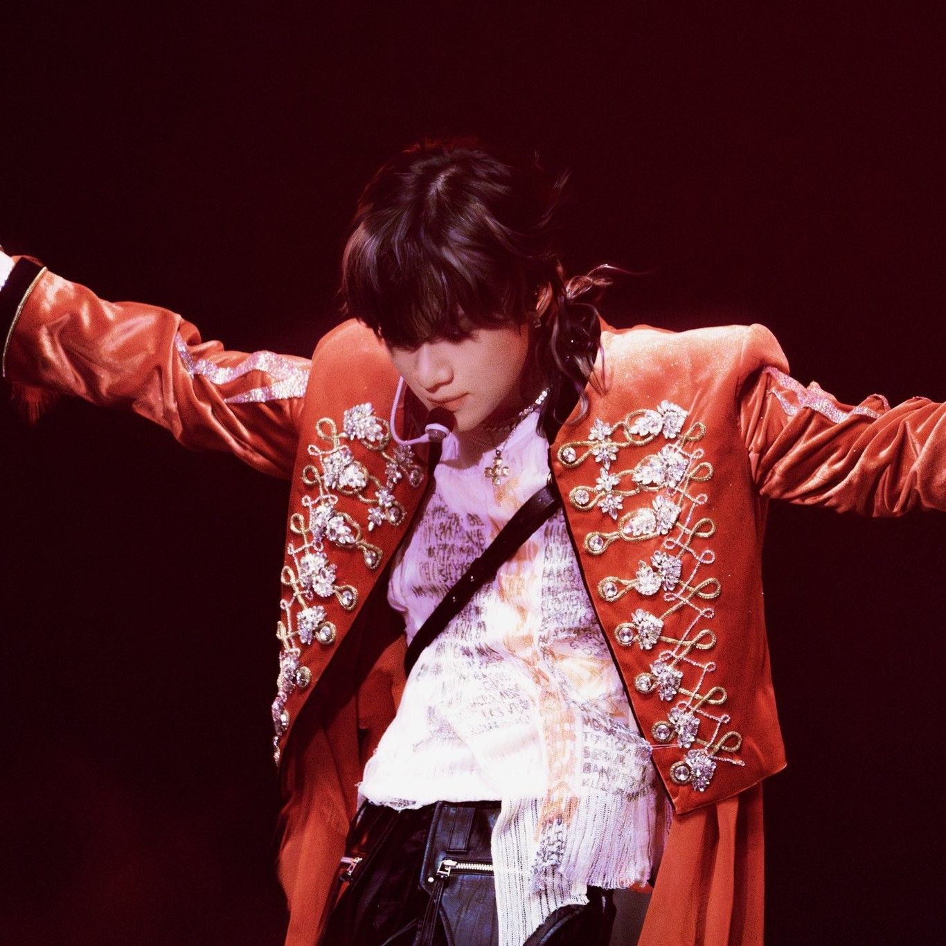 Behind-the-scenes cut of Taemin (SHINee)