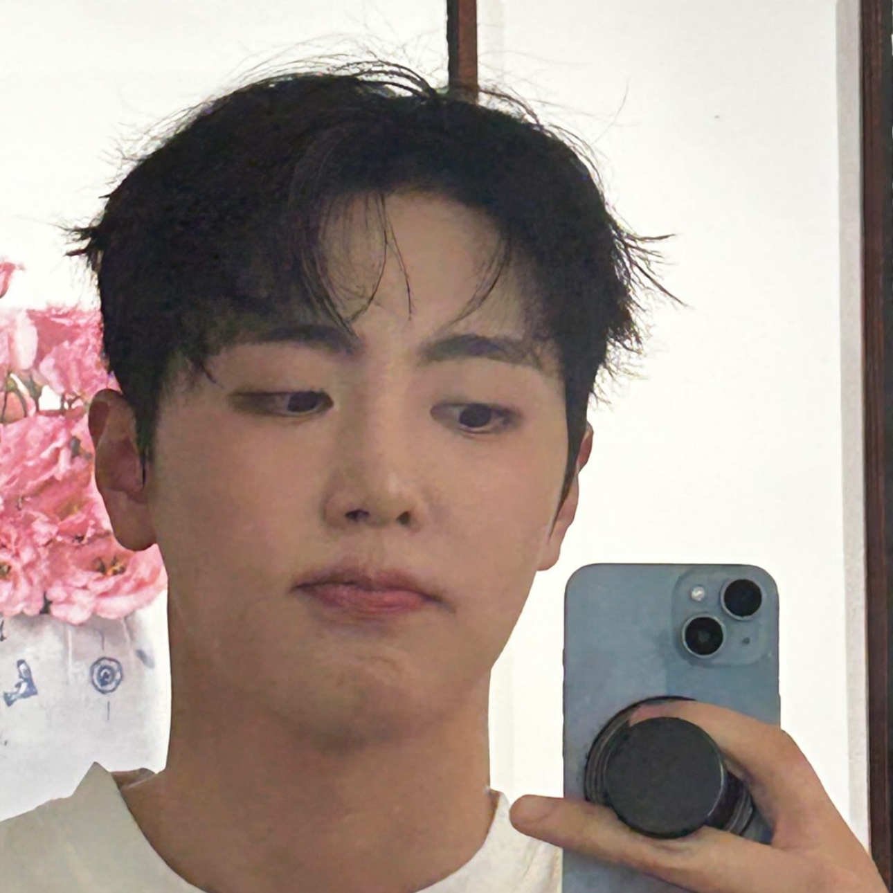 Latest photo of Jaeyoon (SF9)