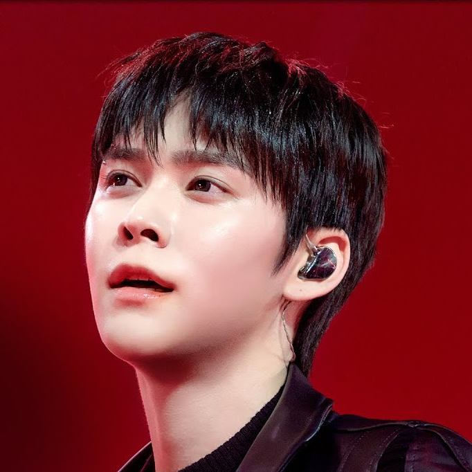 Recent activity shot of Eunseok (RIIZE)