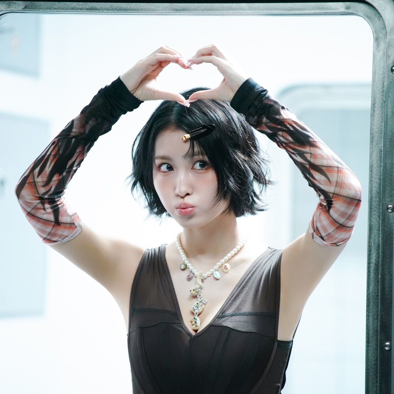 Foto aktivitas terbaru TWICE