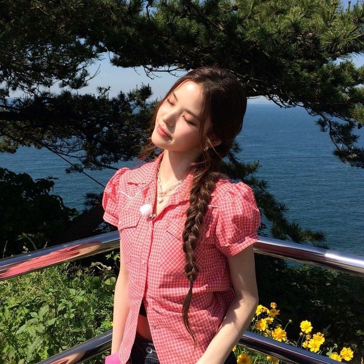 마이 (izna) 최근 활동샷