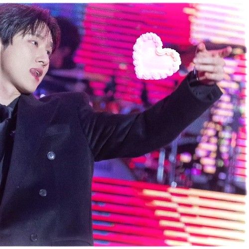 A moment captured by I.M (MONSTA X)'s fan