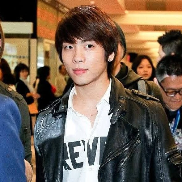 Recent activity shot of Jonghyun (SHINee)