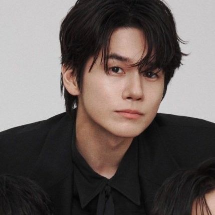 Shining profile picture of Ong Seongwu on today's Choeaedol